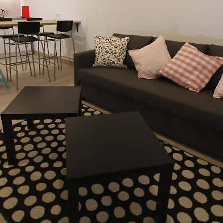 Preciosa Oportunidad, Junto A Playa Y Teatro Falla